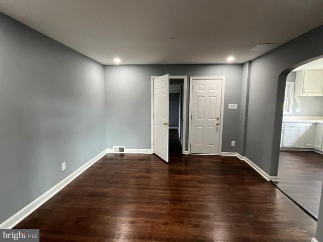 1058 S POTOMAC ST, Hagerstown, MD 21740