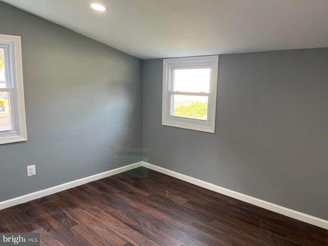 1058 S POTOMAC ST, Hagerstown, MD 21740