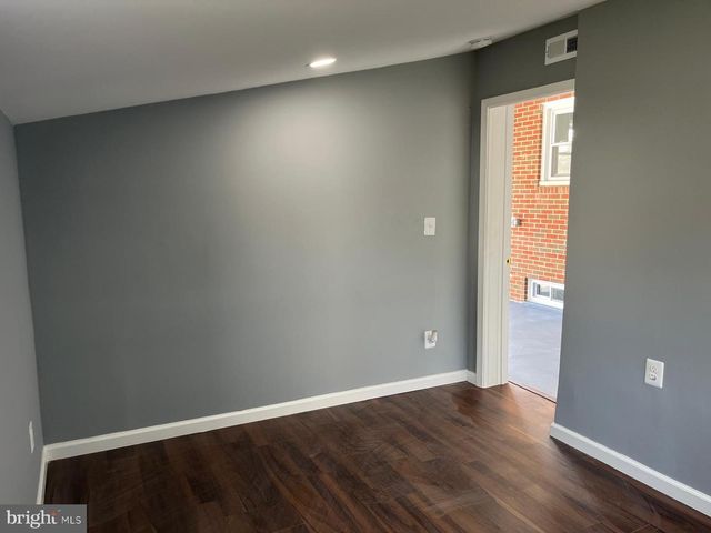 1058 S POTOMAC ST, Hagerstown, MD 21740