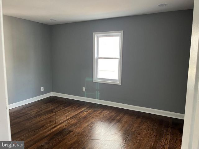1058 S POTOMAC ST, Hagerstown, MD 21740