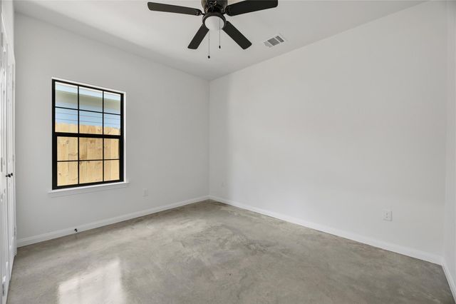707 Magnolia Point Drive, Houston, TX 77336