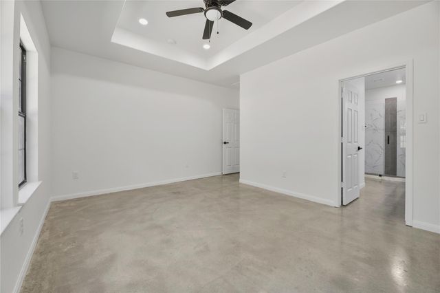 707 Magnolia Point Drive, Houston, TX 77336