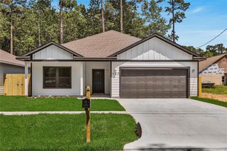 707 Magnolia Point Drive, Houston, TX 77336