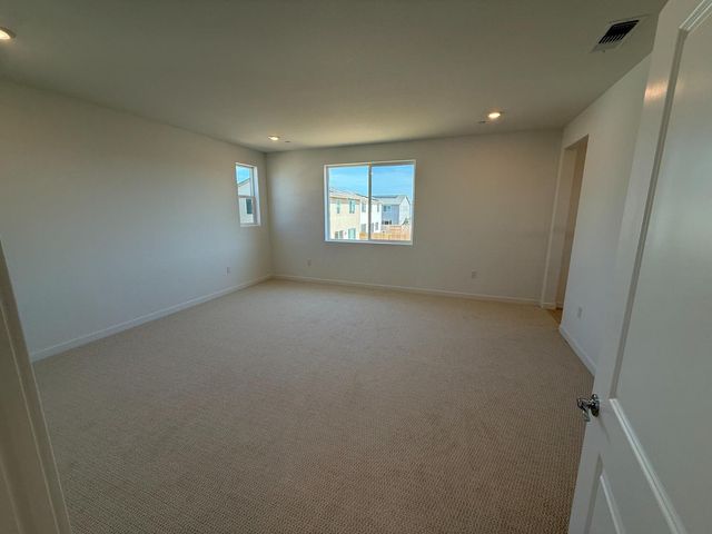 10355 Cadette Way, Elk Grove, CA 95757