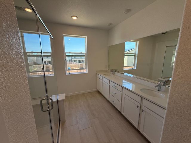 10355 Cadette Way, Elk Grove, CA 95757