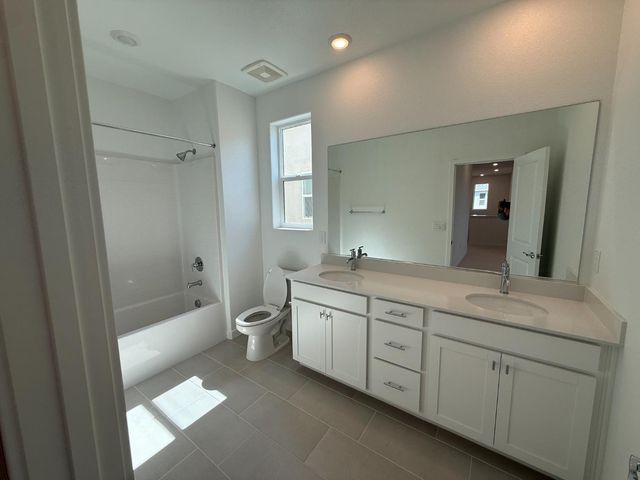 10355 Cadette Way, Elk Grove, CA 95757