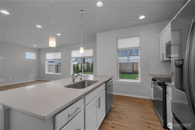 2413 Mookie Lane NE, Lacey, WA 98516