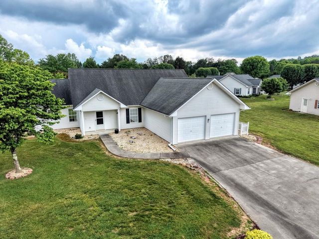 22 Sunset Court, Blue Ridge, GA 30513