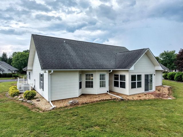 22 Sunset Court, Blue Ridge, GA 30513
