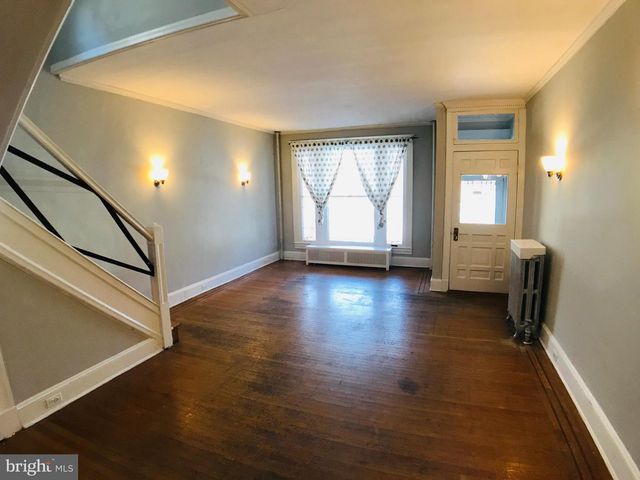 313 E 33RD ST, Baltimore, MD 21218