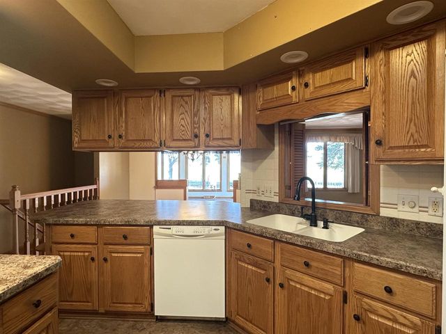 1912 Holly Drive, Janesville, WI 53546