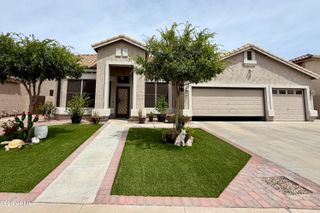 8334 W Marlette Avenue, Glendale, AZ 85305