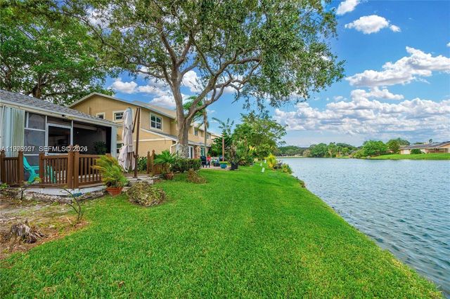 796 Banks Rd 796, Coconut Creek, FL 33063