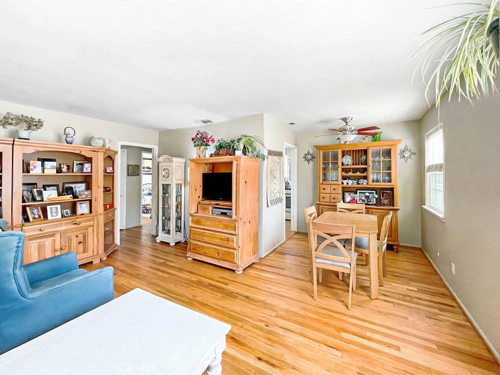 624 N Niagara, Burbank, CA 91505 — photo 2