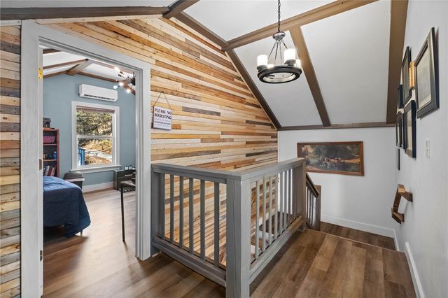 101 Broadview Road, Sulphur Springs, AR 72768