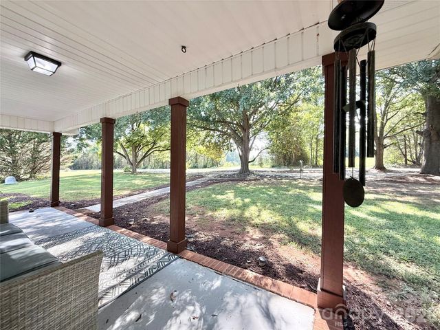 715 Grandview Road, Clover, SC 29710