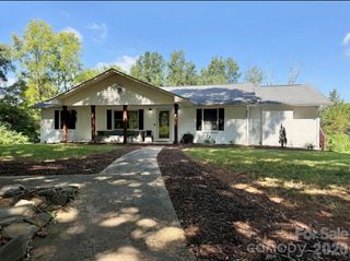 715 Grandview Road, Clover, SC 29710