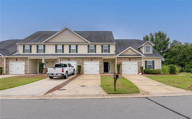 139 Penry Lane, Clemmons, NC 27012