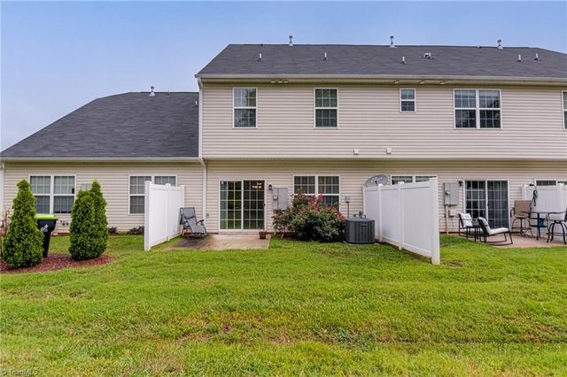 139 Penry Lane, Clemmons, NC 27012
