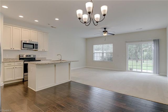 139 Penry Lane, Clemmons, NC 27012