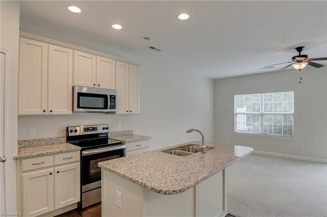 139 Penry Lane, Clemmons, NC 27012