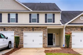 139 Penry Lane, Clemmons, NC 27012