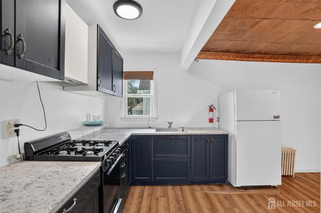 127 S Pine Avenue, South Amboy, NJ 08879