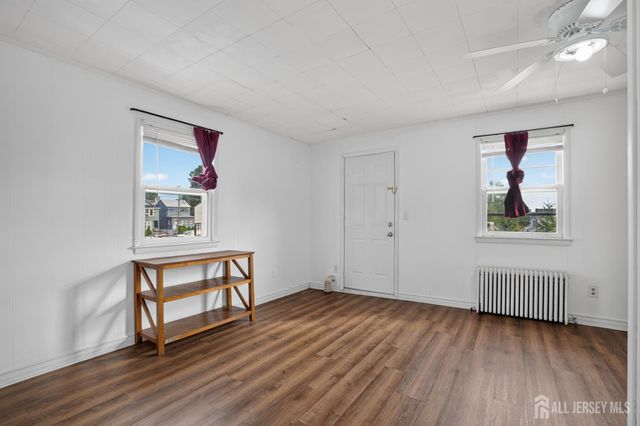 127 S Pine Avenue, South Amboy, NJ 08879