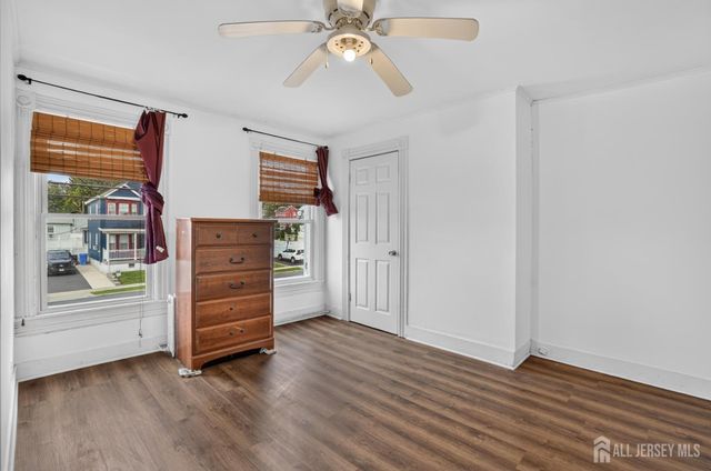 127 S Pine Avenue, South Amboy, NJ 08879