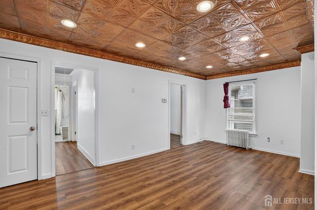 127 S Pine Avenue, South Amboy, NJ 08879
