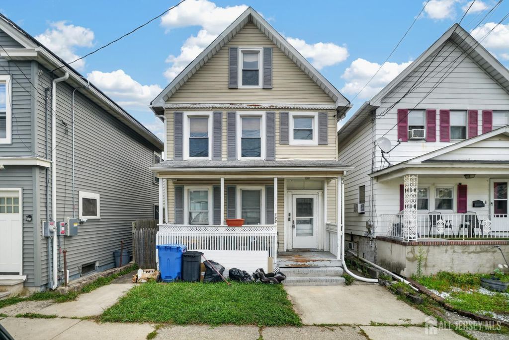 127 S Pine Avenue, South Amboy, NJ 08879