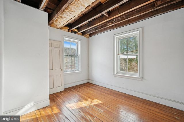 264 W WASHINGTON LN, Philadelphia, PA 19144