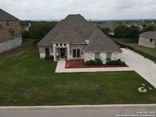 528 Lilly Blf, Castroville, TX 78009
