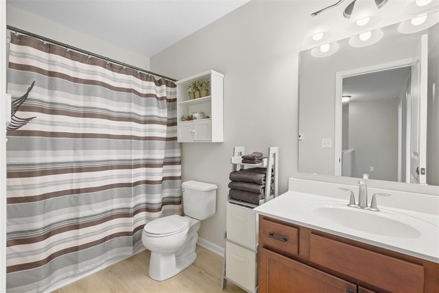 4400 Little Creek Court, Cedar Springs, MI 49319