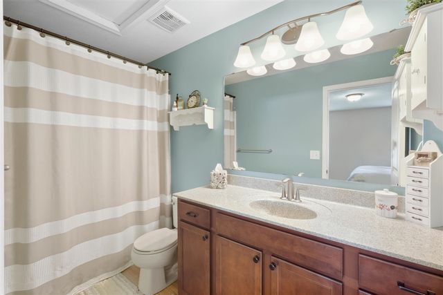 4400 Little Creek Court, Cedar Springs, MI 49319