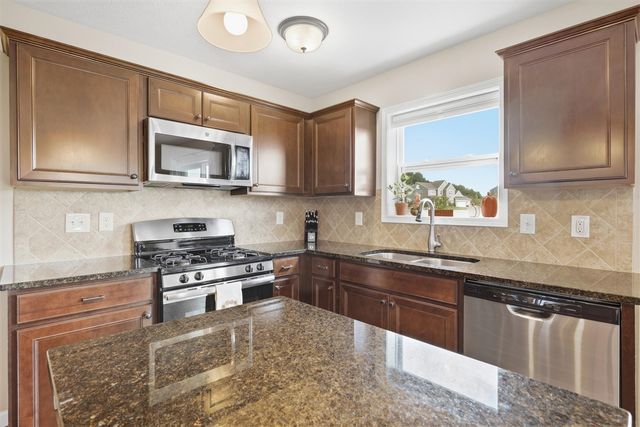 4400 Little Creek Court, Cedar Springs, MI 49319