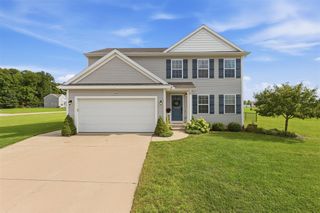 4400 Little Creek Court, Cedar Springs, MI 49319