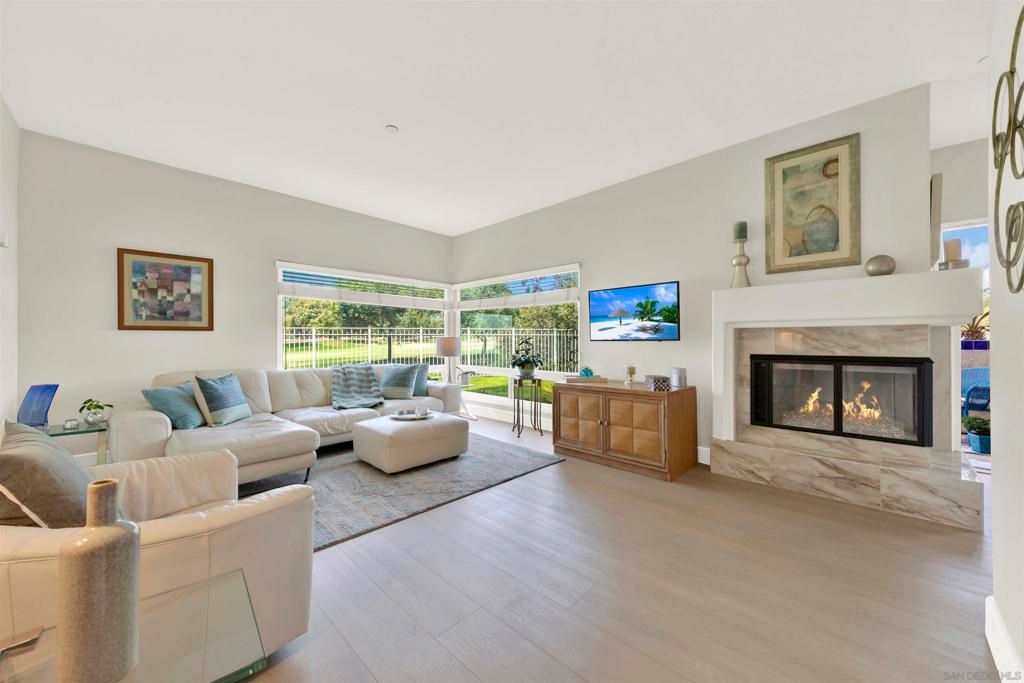 12122 Royal Birkdale Row 103, San Diego, CA 92128 — exterior