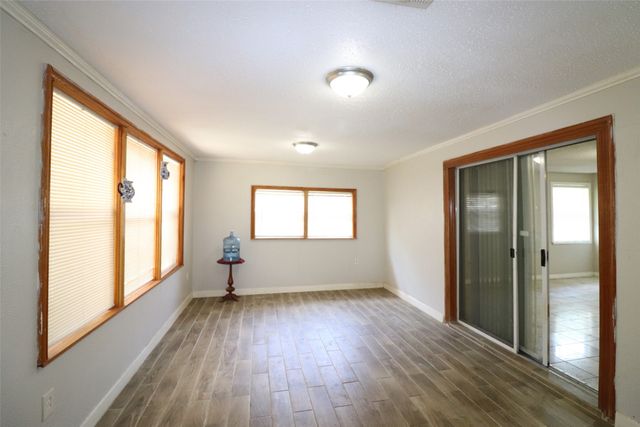 7340 Folkstone Drive, Forest Hill, TX 76140