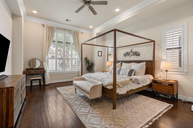 4205 Koehler Street B, Houston, TX 77007