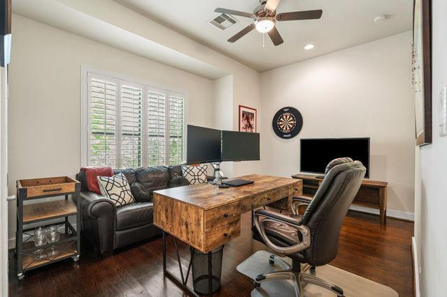 4205 Koehler Street B, Houston, TX 77007