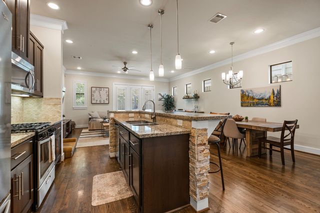 4205 Koehler Street B, Houston, TX 77007