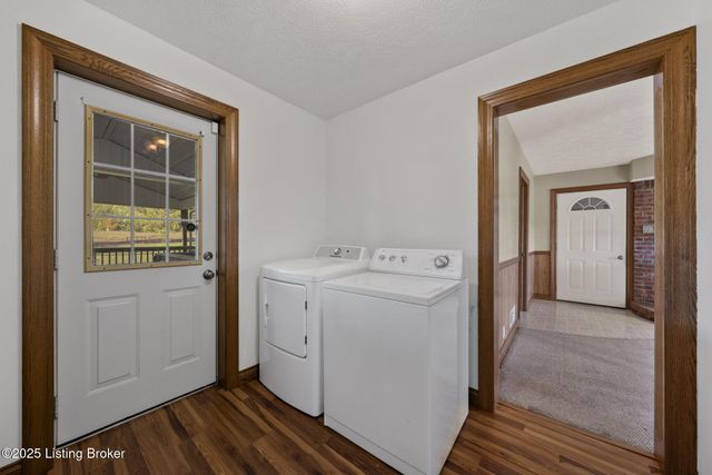 4977 Wax Rd, Clarkson, KY 42726