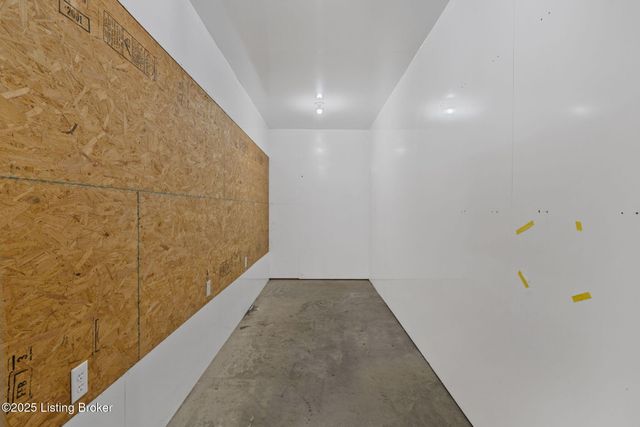 4977 Wax Rd, Clarkson, KY 42726