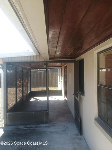 741 Banyan Drive, Melbourne, FL 32935