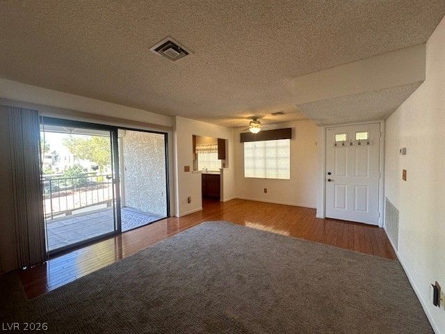 4812 Nara Vista Way 204, Las Vegas, NV 89103