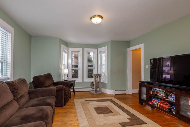 158 Hall Street, Leominster, MA 01453