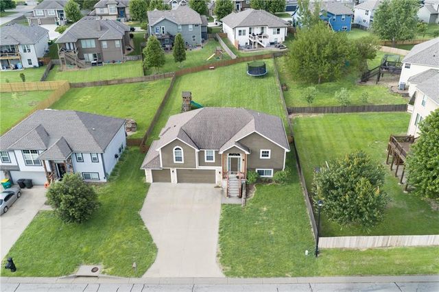 11409 Kimball Avenue, Kansas City, KS 66109