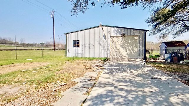 3314 Jay Bird Lane, Springtown, TX 76082