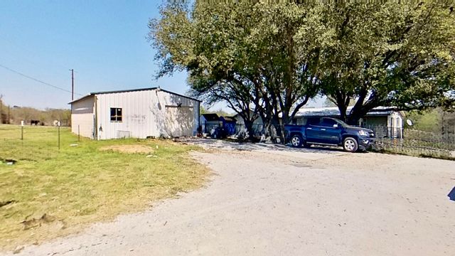 3314 Jay Bird Lane, Springtown, TX 76082